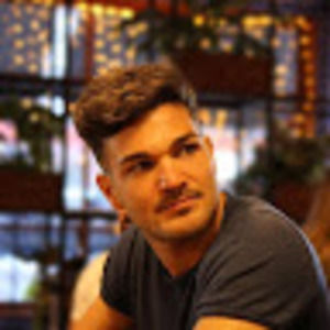 Meet your Posher, Sebastiano